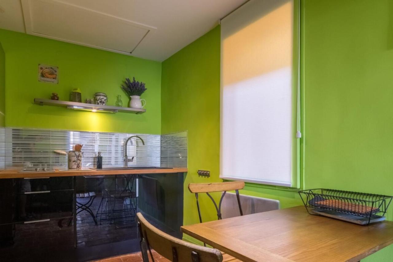 Appartamento Anis Furnished Flat Aix-en-Provence Esterno foto