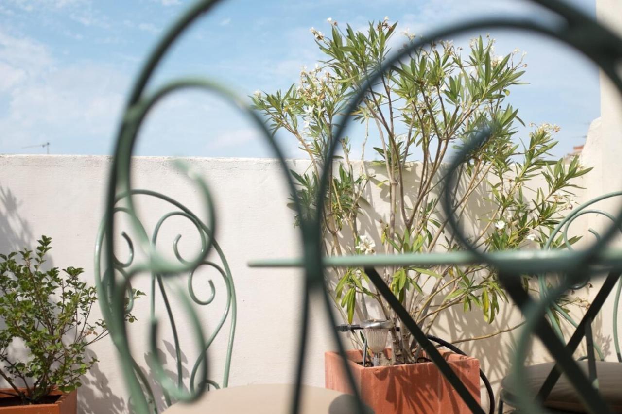 Appartamento Anis Furnished Flat Aix-en-Provence Esterno foto