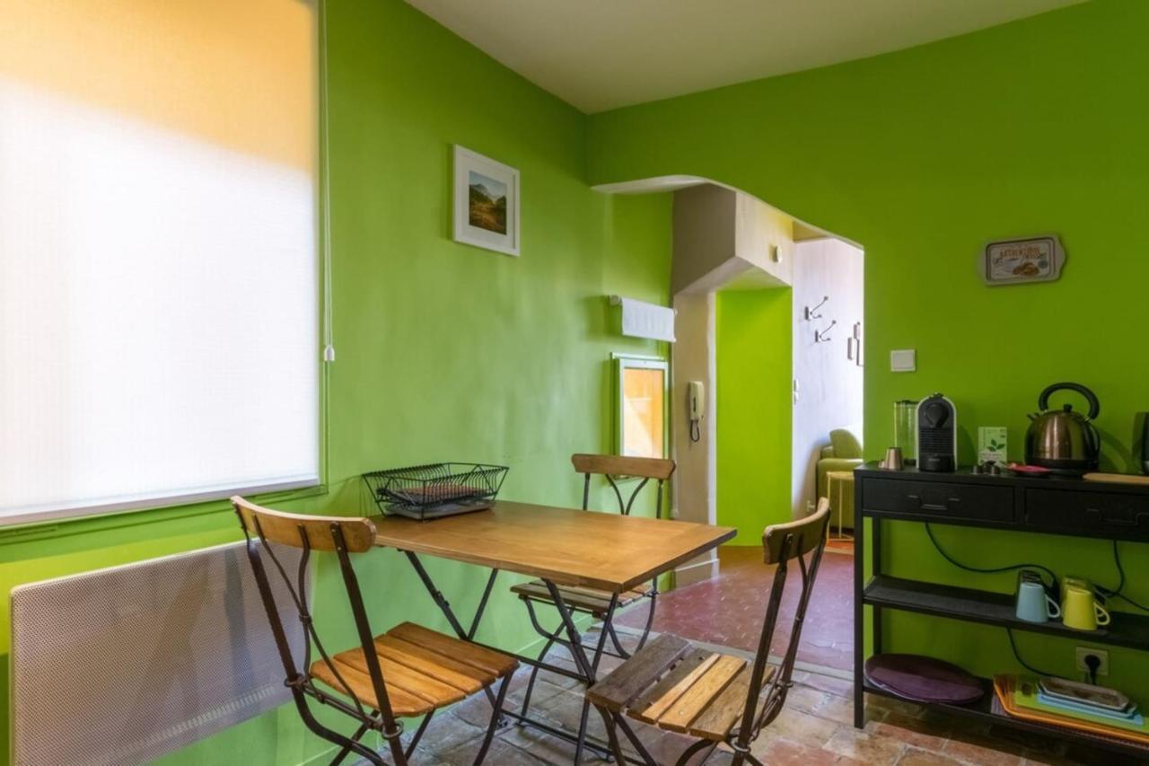 Appartamento Anis Furnished Flat Aix-en-Provence Esterno foto